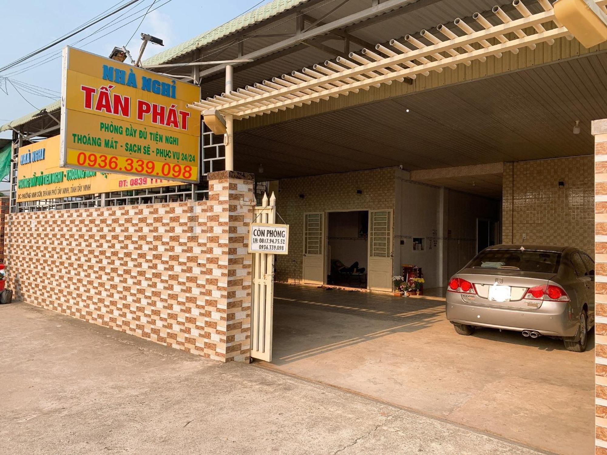 Hotel Nhà Nghỉ TáN PháT Ap Thanh Son Zewnętrze zdjęcie