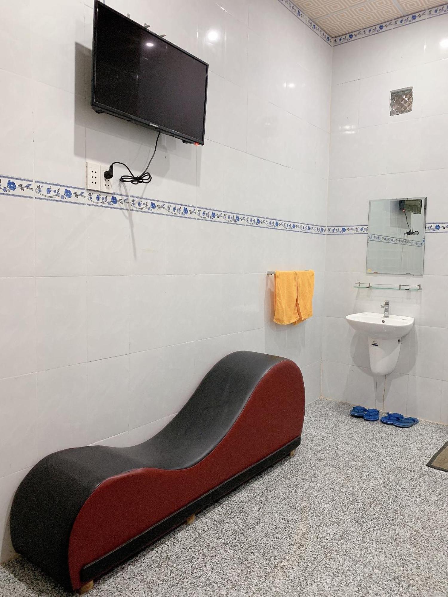 Hotel Nhà Nghỉ TáN PháT Ap Thanh Son Zewnętrze zdjęcie